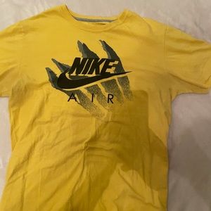 Men’s Nike Tee